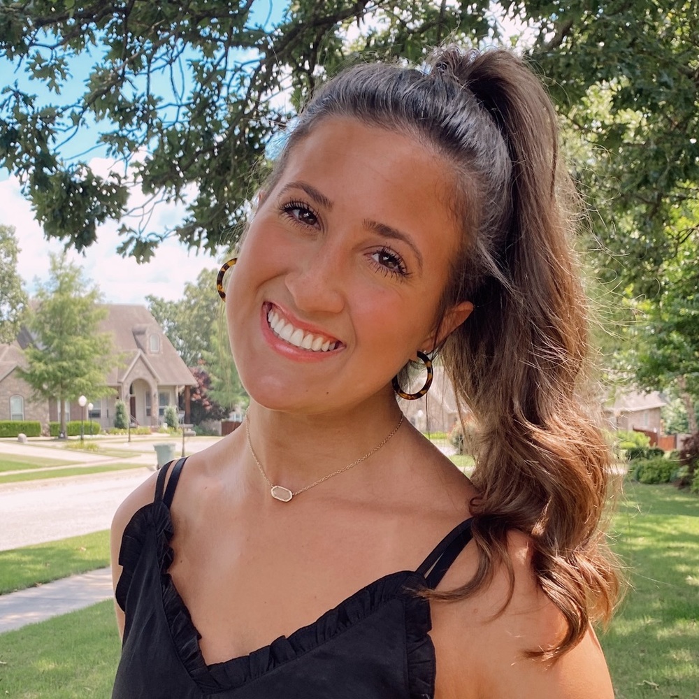 Meet your Posher, Lauren